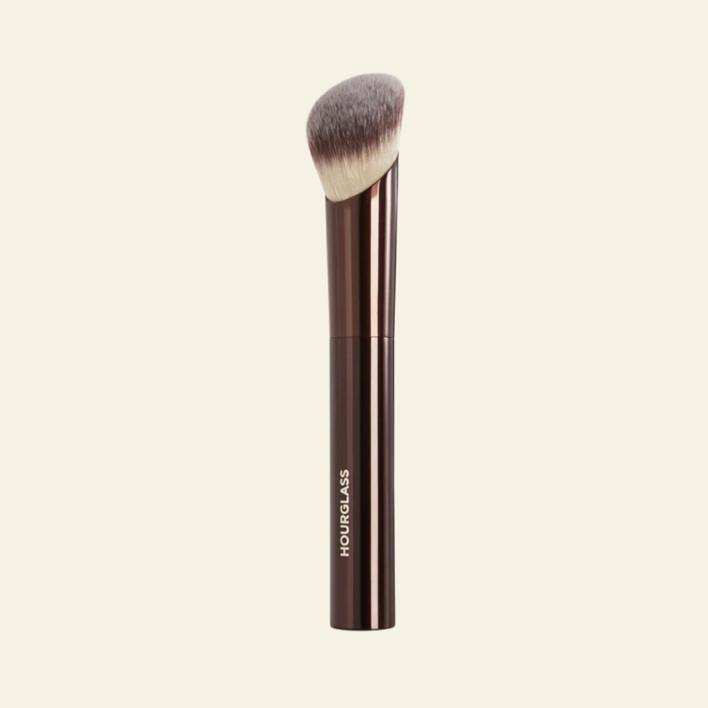 Hourglass Angled Makeup Brush